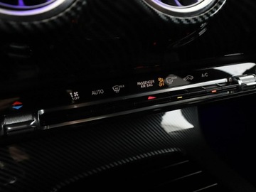 Mercedes CLA C118/X118 Shooting Brake 2.0 200d 150KM 2019 Mercedes CLA 200 automat multibeam LED,, zdjęcie 28