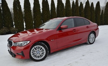 BMW Seria 3 G20-G21 2022 BMW Seria 3 320e Sportline 2.0 Hybryda Plug-In 272KM Bezwypadek SerASO FVat, zdjęcie 1