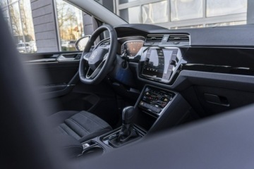 Volkswagen Touran III 1.5 TSI EVO 150KM 2025 Volkswagen Touran Highline 1.5 TSI EVO 150 KM DSG, zdjęcie 12