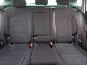 Volkswagen Tiguan II SUV 2.0 TDI 190KM 2018 VW Tiguan 2.0 TDI, Salon Polska, 187 KM, 4X4, zdjęcie 9