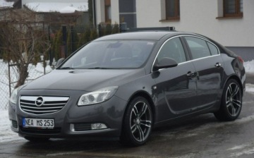 Opel Insignia I Sedan 2.0 Turbo ECOTEC 220KM 2011 Opel Insignia 2.0TB 220KM Navi Skora Xenon 138 Tys Km Nowy Rozrzad, zdjęcie 4