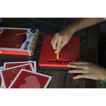 Магнитная доска Apli Kids с шариковым стилусом.