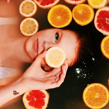 Möller SPA ENERGIZING СТИМУЛИРУЮЩИЙ ОСВЕЖАЮЩИЙ ГЕЛЬ ДЛЯ ДУША ПРЕМИУМ 5л