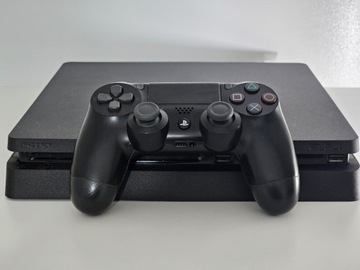 Консоль Sony PlayStation 4 Slim 500 ГБ + 2 панели DualShock + кабели