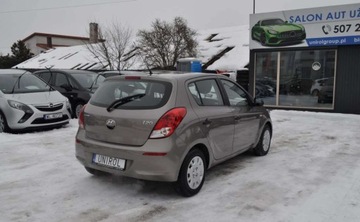 Hyundai i20 I Hatchback 5d Facelifting 1.2 DOHC 85KM 2013 Hyundai i20 LIFT Benzyna 1.2 Klimatyzacja 1.2 Benzyna 85KM, zdjęcie 6