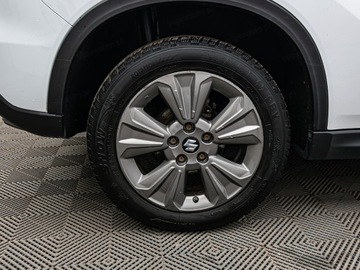Suzuki Vitara III SUV Facelifting 1.4 BoosterJet 140KM 2019 SUZUKI Vitara 1.4 BoosterJet 4WD Suv 140KM 2019, zdjęcie 32