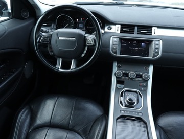 Land Rover Range Rover Evoque I SUV 5d Facelifting 2.0D TD4 150KM 2017 Land Rover Range Rover Evoque eD4, Salon Polska, zdjęcie 6