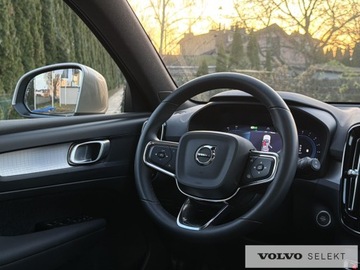 Volvo XC40 Crossover Facelifting 2.0 B3 163KM 2022 Volvo XC 40 XC40 B3 Core aut, Pakiet park assist,, zdjęcie 11