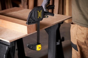Автоматический зажим XL 150мм 270кг Stanley FatMax