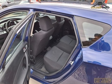 Mazda 3 II Sedan 1.6 MZR 105KM 2010 Mazda 3 1,6 16v klima elektryka wspomaganie alu zarejestrowany 1.6 Benzyna, zdjęcie 10