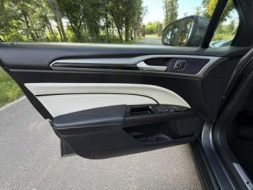 Ford Mondeo V Kombi 2.0 TDCi 180KM 2015 Ford Mondeo Vignale 2.0 TDCI 180 Koni MAXX, zdjęcie 16