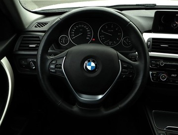 BMW Seria 3 F30-F31-F34 Limuzyna Facelifting 2.0 316d 116KM 2016 BMW 3 316 d, Navi, Klima, Klimatronic, Tempomat, zdjęcie 17
