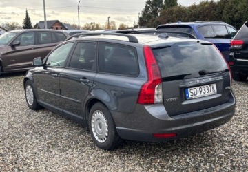 Volvo V50 1.6 DRIVe 109KM 2010 Volvo V50 2010 r. 1.6 Diesel 109KM, zdjęcie 3