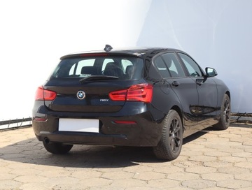 BMW Seria 1 F20-F21 Hatchback 5d Facelifting 2015 116i 109KM 2016 BMW 1 116i, Serwis ASO, Klima, Klimatronic, zdjęcie 4