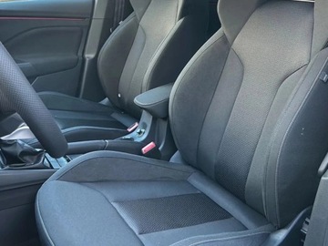 Skoda Kamiq Crossover Facelifting 1.0 TSI 115KM 2025 SKODA Kamiq Selection 1.0 TSI DSG Suv 115KM 2025, zdjęcie 4