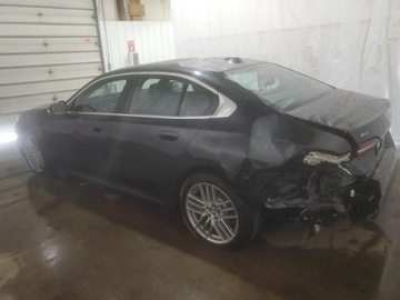 BMW Seria 5 G90-91 2024 BMW Seria 5 530 xi, 2024r., 4x4, 2.0L 2.0 Benzyna 255KM, zdjęcie 3