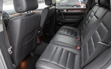 Volkswagen Touareg I 3.2 i V6 24V 220KM 2003 Volkswagen Touareg 3.2 V6 220KM Automat Skora Climatron Full Serwis ASO, zdjęcie 19