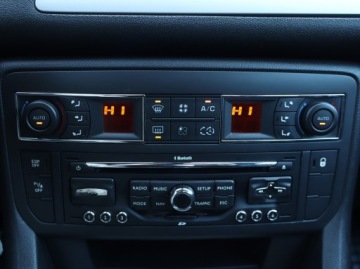 Citroen C5 III Sedan 1.6 THP 156KM 2011 Citroen C5 1.6 THP, Salon Polska, Klima, zdjęcie 11