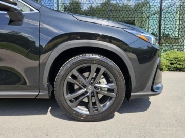 Lexus NX II SUV Facelifting 2.5 350h 200KM 2026 LEXUS NX 350h Prestige 2.5 Hybrid AWD 200KM, zdjęcie 19