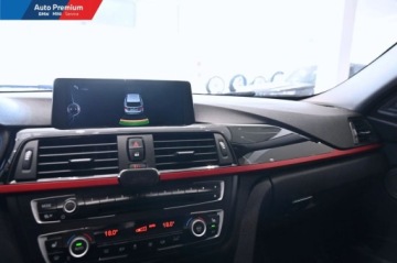 BMW Seria 3 F30-F31-F34 Touring Facelifting 2.0 320i 184KM 2015 BMW Seria 3 320iFotele SportoweSystem Naglosnienia HarmanKardon Surround, zdjęcie 8