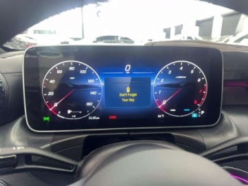 Mercedes CLE 2024 Mercedes-Benz CLE 300 4Matic 2024 2.0 Benzyna 255KM, zdjęcie 8