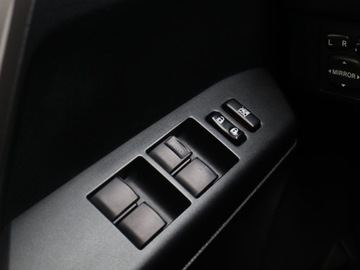 Toyota RAV4 IV MPV Facelifting 2.5 Hybrid 197KM 2017 Toyota RAV 4 2.5 Hybrid, Salon Polska, zdjęcie 19