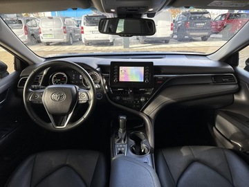 Toyota Camry IX Sedan 2.5 Hybrid Dynamic Force 218KM 2023 Toyota Camry 2.5 Hybrid Comfort CVT 2.5 Hybrid Com, zdjęcie 10