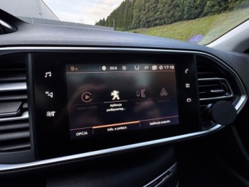 Peugeot 308 II SW Facelifting 1.2 PureTech 130KM 2018 Peugeot 308 1.2 130KM e-THP Stop &amp; Start Allure 2018r, zdjęcie 27