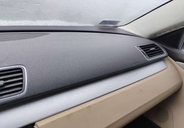 Volkswagen CC 2.0 TDI BlueMotion Technology 150KM 2016 Volkswagen CC 2016r, 2.0 TDI. Uszkodzony przod. 2.0 Diesel 150KM, zdjęcie 15