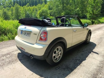 Mini Mini R56 Hatchback Facelifting 1.6 122KM 2013 MINI Cooper Mini Cooper Cabrio 2013r 1.6 benzyna 1.6 Benzyna 122KM, zdjęcie 2
