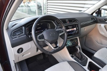 Volkswagen Tiguan II SUV Facelifting 1.5 TSI 150KM 2022 Volkswagen Tiguan SalonPL 1.5TSI 150KM Elegance DSG7IQ Led MatrixACCGwaran, zdjęcie 8