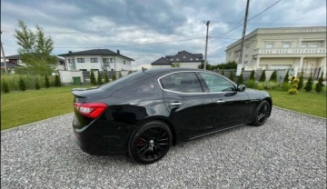 Maserati Ghibli III 2015 Maserati Ghibli Maserati Ghibli 3.0 S z tlumikiem glosnym maxhaust 3.0