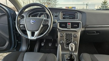 Volvo V40 II Hatchback 1.6 D2 115KM 2013 Volvo V40 1,6 HDi 115Km Ledy Skóra Digital Navi, zdjęcie 21