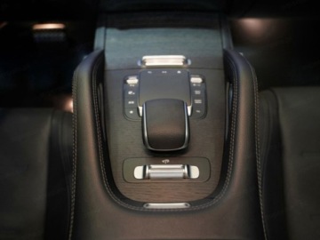 Mercedes GLE V167 SUV Facelifting 2.0 300d 269KM 2025 MERCEDES-BENZ GLE 300 d 4-Matic AMG Line 2.0 (269KM) 2025, zdjęcie 10