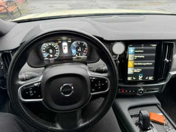Volvo V90 II 2021 Volvo V90 Bogate wyposażenie Okleina- kolor czarn, zdjęcie 13