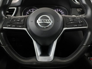 Nissan Qashqai II Crossover 1.2 DIG-T 115KM 2017 Nissan Qashqai N-Connecta automat navi kamera360, zdjęcie 20