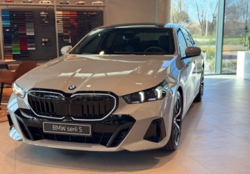 BMW Seria 5 G90-91 2026 BMW Seria 5 BMW 540d xDrive Sedan dostepne od reki w promocyjnym finansowa, zdjęcie 2