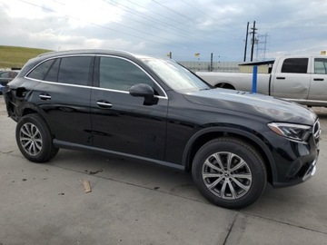 Mercedes GLC C254/X254 2024 Mercedes-Benz GLC 300 4Matic 2024 2.0l 2.0 Benzyna 255KM, zdjęcie 4