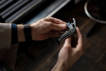 Etui na klucze Orbitkey Saffiano Oxford Navy