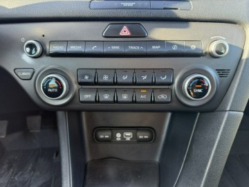 Kia Sportage IV SUV 1.7 CRDi 115KM 2018 Kia Sportage 1.7 CRDi 16V 115KM. 2018r FV23%, zdjęcie 27