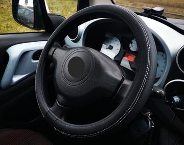 Pokrowiec na kierownice SUZUKI SX4 SWIFT VITARA BALENO nakładka czarny mat