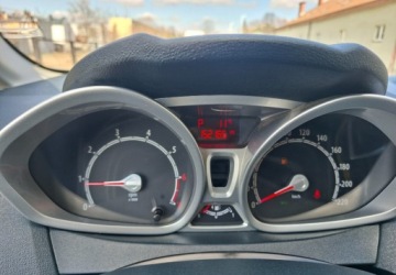 Ford Fiesta VII Hatchback 5d 1.4 Duratec 96KM 2012 Ford Fiesta FORD FIESTA 1,4 AUTOMAT 1.4 Benzyna 95KM, zdjęcie 9