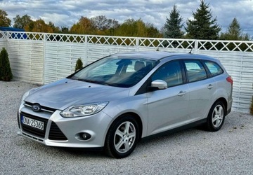 Ford Focus III Kombi 1.0 EcoBoost 100KM 2012 Ford Focus Ford Focus 1.0 EcoBoost 99g Start-Stopp-System Business Edition