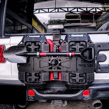 Mocowanie z ekwipunkiem Jeep Wrangler JL