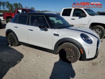 Mini Mini F65/F66/J01 2024 MINI Cooper 2024 MINI COOPER, silnik 1.5 L 1.5 Benzyna 134KM