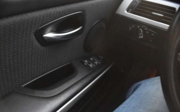 BMW Seria 3 E90-91-92-93 Limuzyna E90 318i 143KM 2009 BMW Seria 3 BMW Seria 3 318i Edition Sport 2.0 Benzyna 143KM, zdjęcie 6