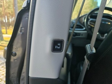 Chrysler Pacifica II 3.6 V6 Hybrid 264KM 2018 Chrysler Pacifica Hybrid 3.6 f.vat Pacifica Hybri, zdjęcie 17