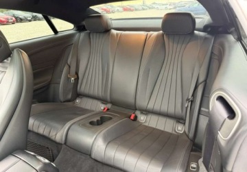 Mercedes Klasa E W213 2019 Mercedes-Benz Klasa E E350 Coupe Amg-line 300 KM Bezwypadkowy Warszawa, zdjęcie 7