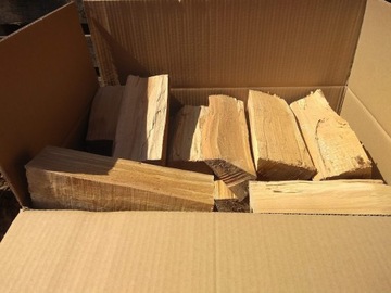 Drewno BUK do wędzenia / kominkowe Okorowane ręcznie 20 kilogramów Jakość1