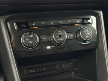 Volkswagen Tiguan II SUV 2.0 TDI 190KM 2016 Volkswagen Tiguan Highline Pakiet R-line Kamery 360 Pamiec foteli LED TOP, zdjęcie 22